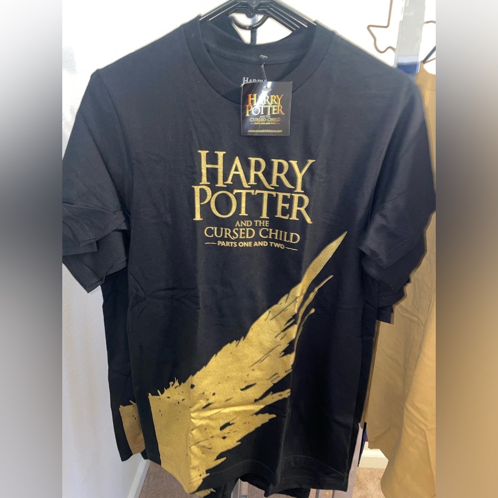 Harry Potter shirt & the cursed child